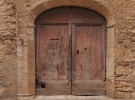 Red door in Italy