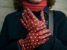 red gloves